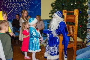 Театрализованное представление для детей «Новогоднее»