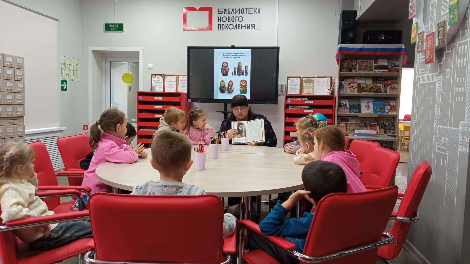 Информационный час «Чудесные сказки: путешествие в мир волшебства»