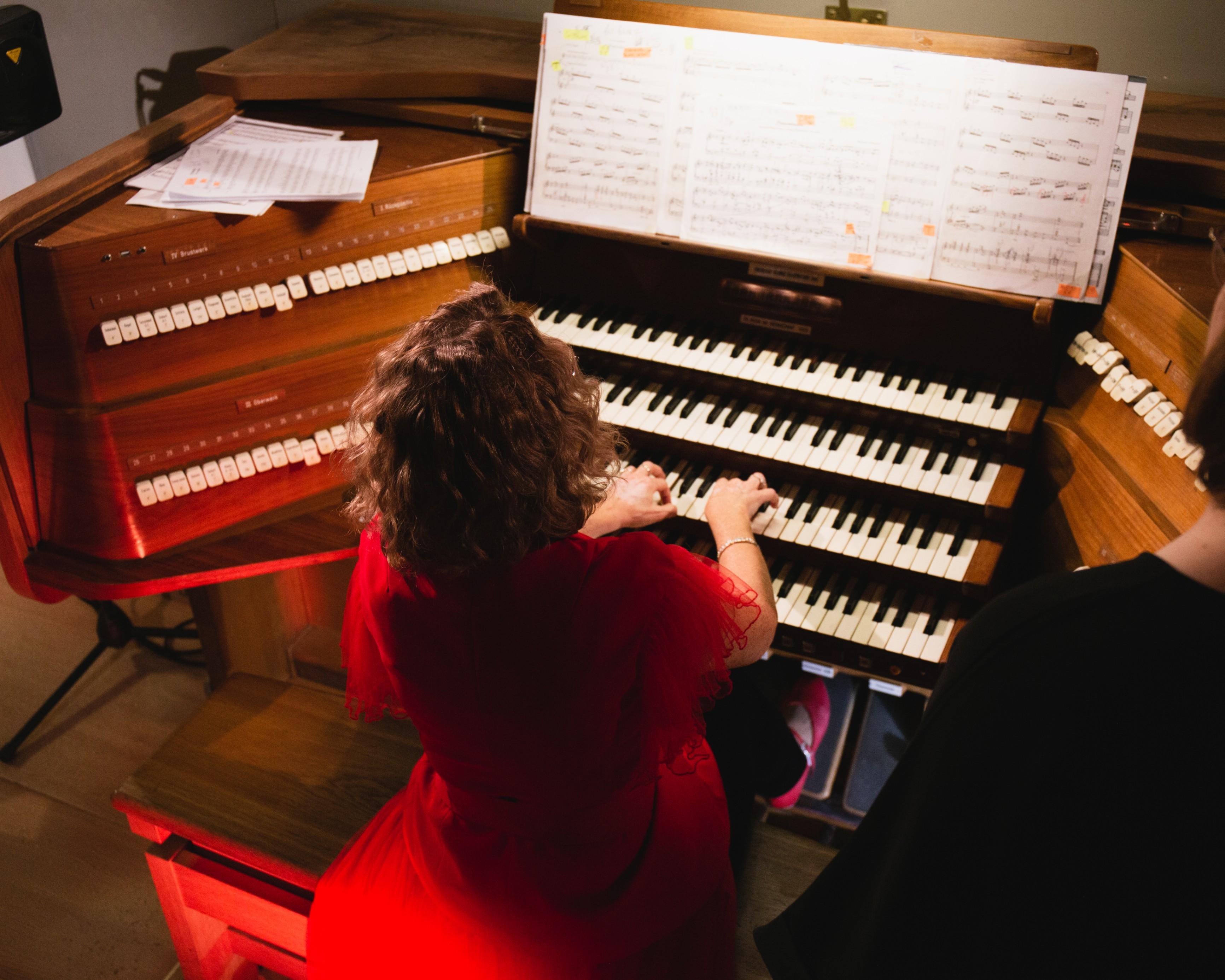 Концерт «А. Вивальди, А. Пьяццолла. Времена года. Оркестр, орган, скрипка»