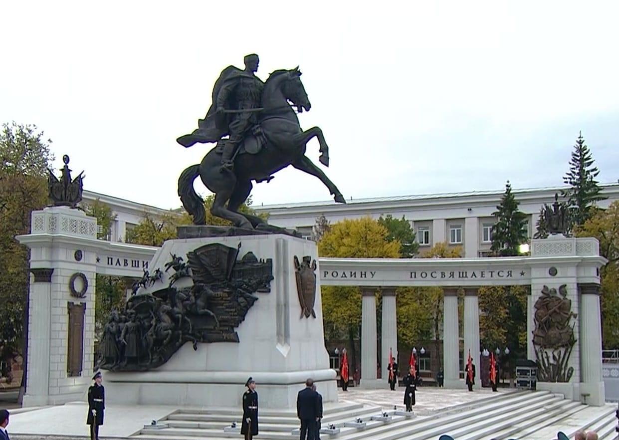 Программа «Страницы истории: праздник исторических памяток»