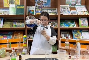 Беседа-практикум «Давайте похимичим!»