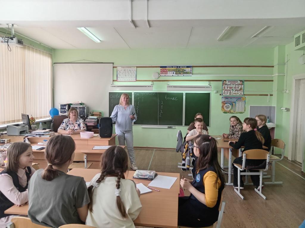 Интерактивная Викторина по русским народным сказкам «По секретным тропам»