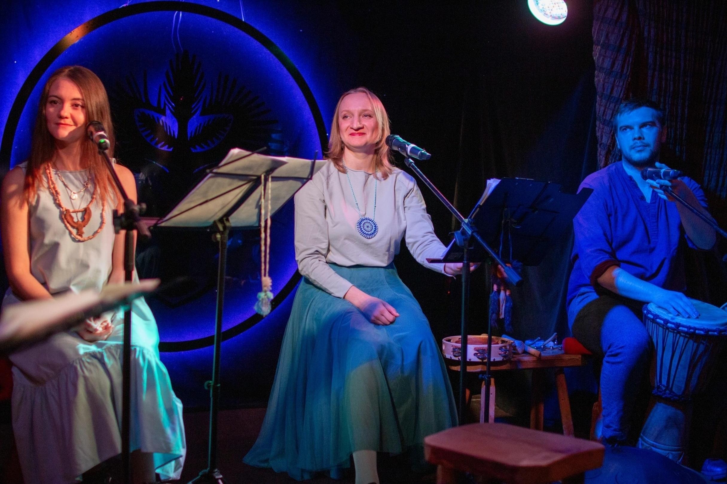 Литературно-музыкальная композиция «Сказки Среднего мира»