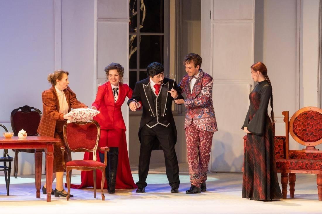 Спектакль «Дядюшкин сон»