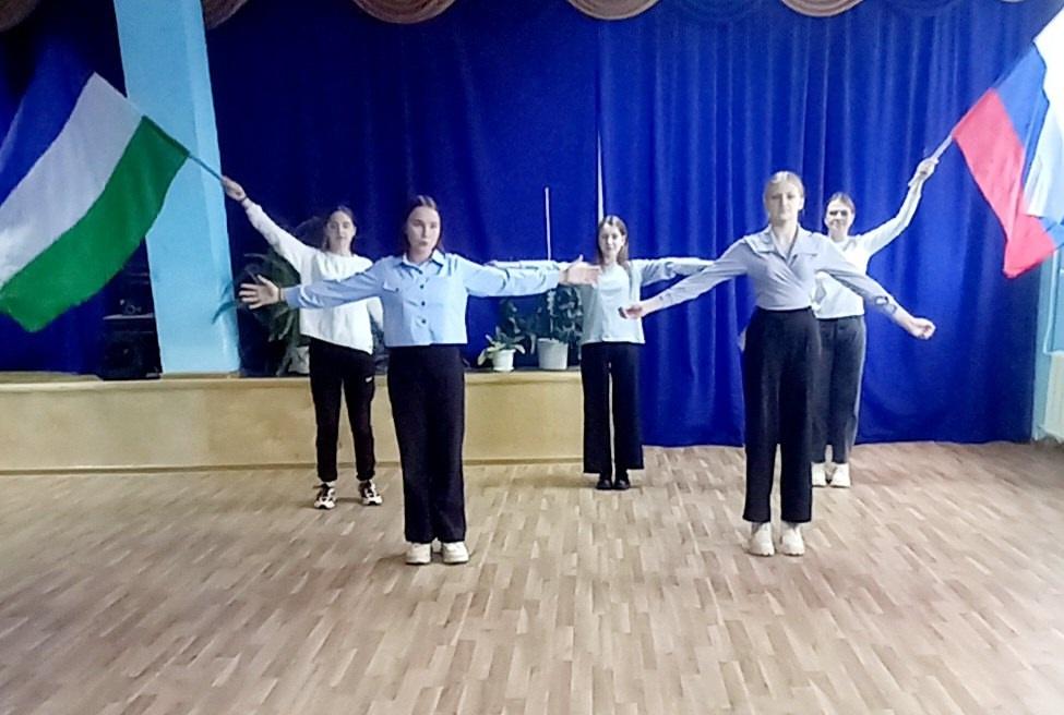 Музыкальная гостиная «Крым–частичка России»