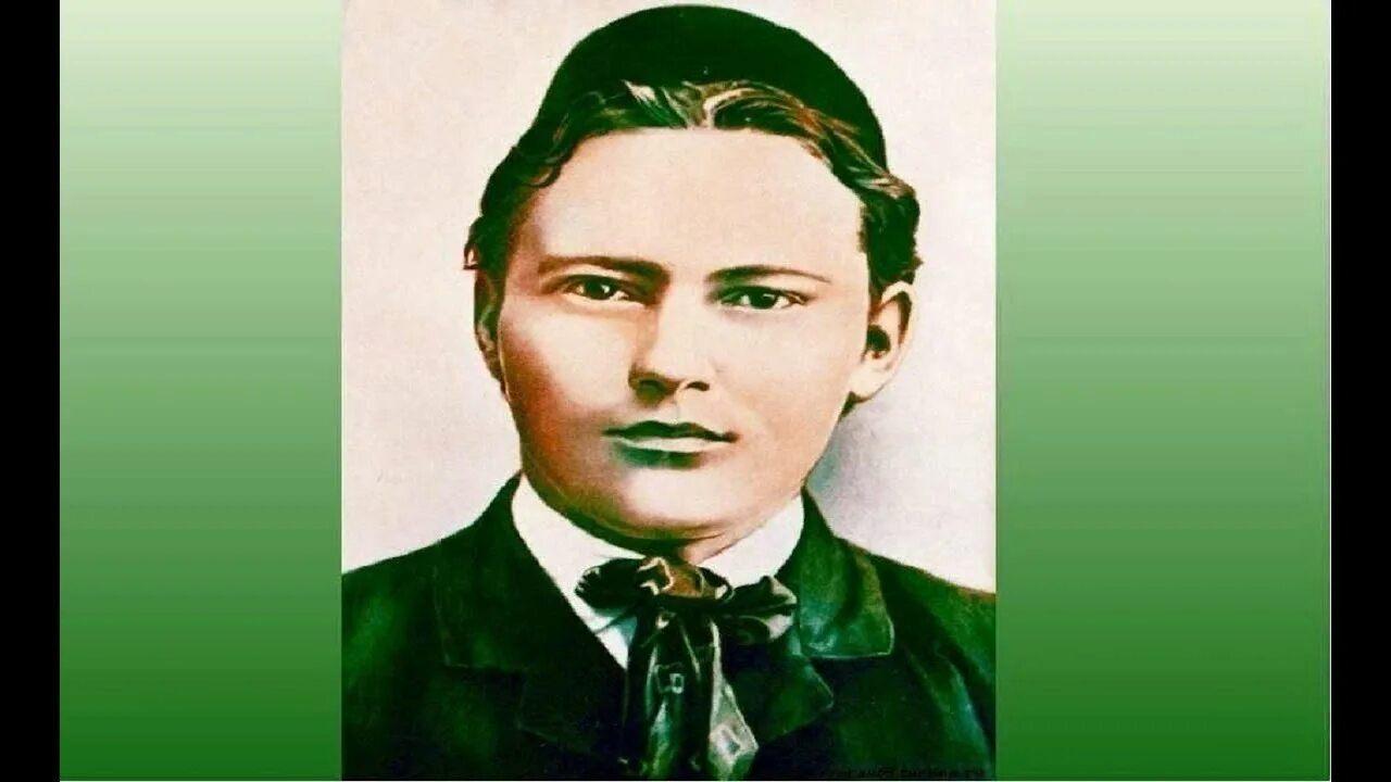 Милләтемнең кояшы син, и нурлы, моңлы Тукай.