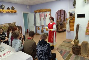 Интерактивная программа «Вечерка в русской горнице»