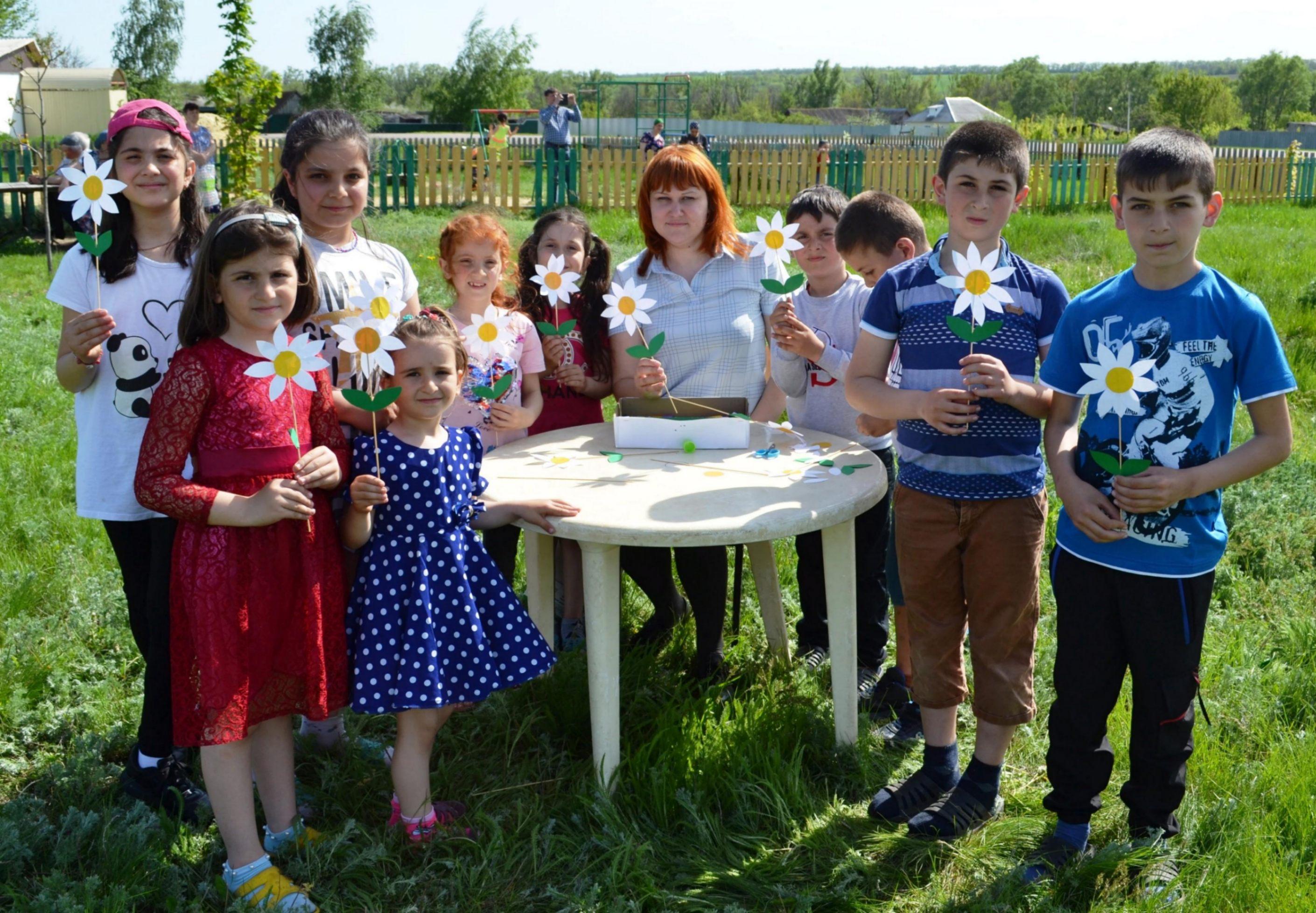 Игровая программа «Мы лучики одного солнца»