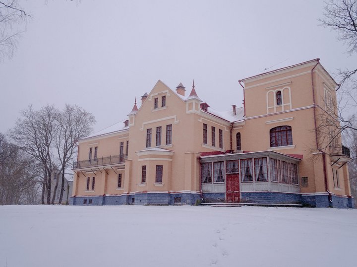 Экспозиция музея-усадьбы С. В. Ковалевской