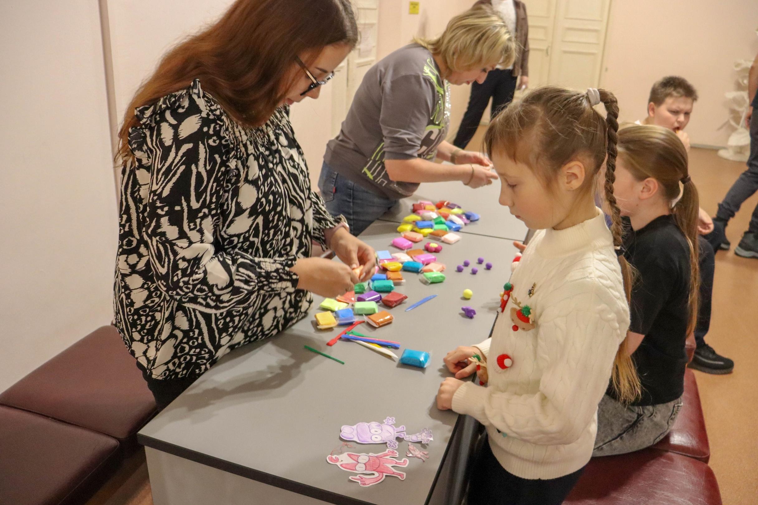 Мастер-класс по росписи пасхального яйца