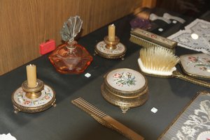 Выставка «Под шепот волн и шелест дамских платьев» (Курортный мир Ялты в начале ХХ века)